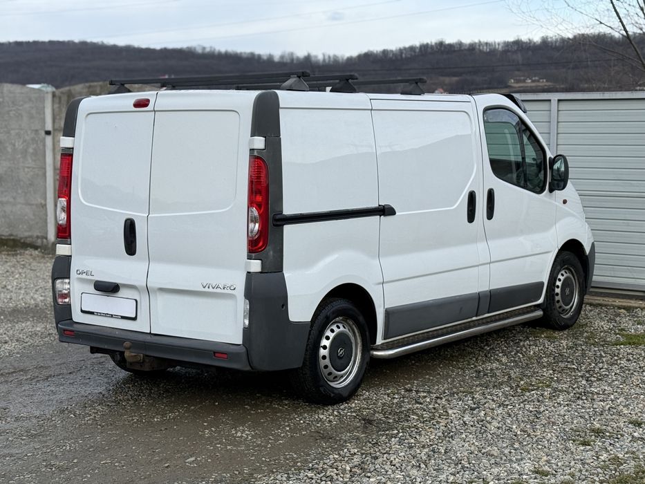 Opel Vivaro - 2.0 CDTI - 115 CP - Euro 5 - A/C - Bulbar/Praguri - RATE