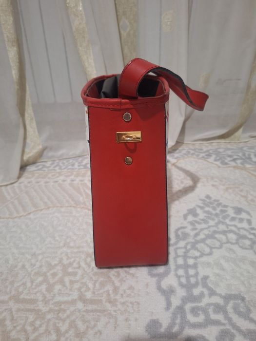 Продам объемную  сумку