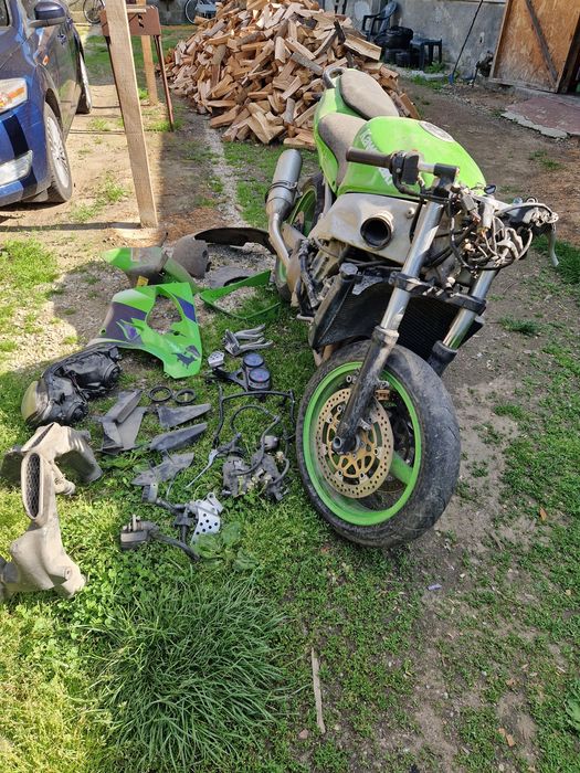 kawasaki zx9r - Piese auto de vânzare | OLX.ro