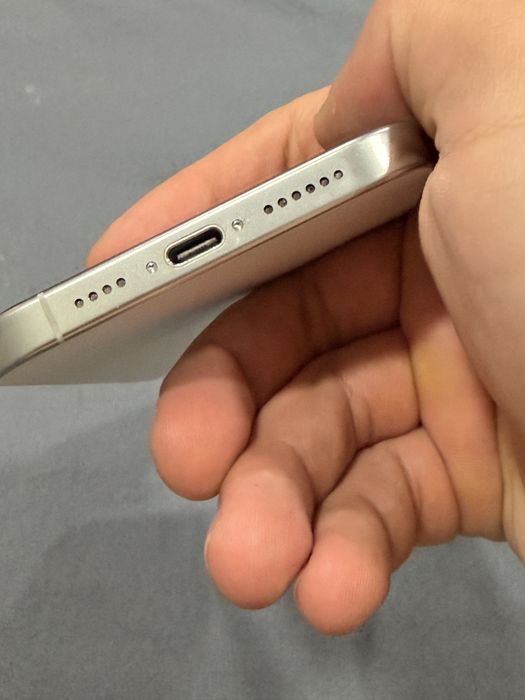 Продам Iphone 16 pro max 256gb nano sim + Esim