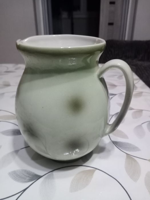 Две фарфоровые кружки по 0,5л.Керамический кувшин СССР