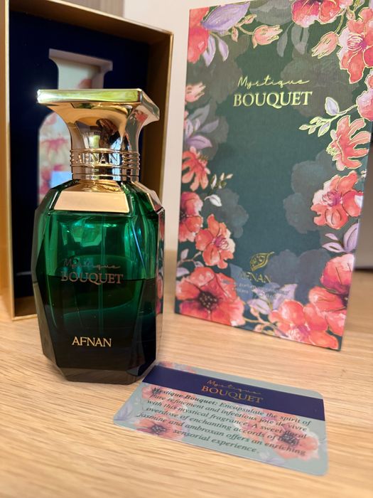 Vând parfum dupe Valaya, Mistique Bouque Mostre parfum Placa de paPhilips BHS674 sau schimb cu perie rotativa