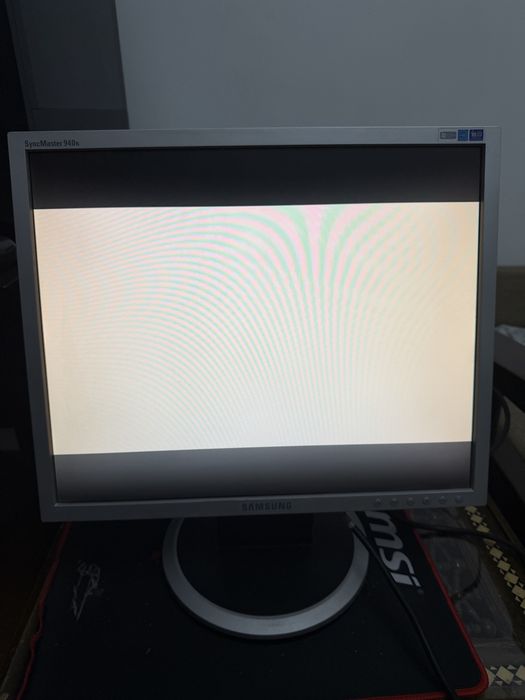 Монитор Samsung Syncmaster 940N