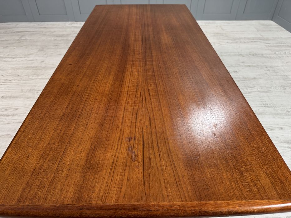 Разтегателна холна маса с повдигане от 60-те К064