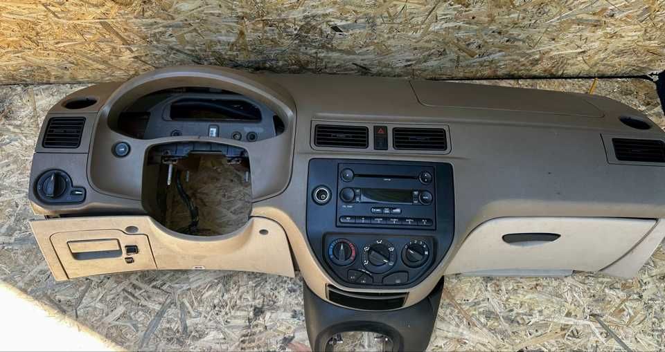 Панель Ford (Форд) Focus 1 ,Focus рестайлинг, американец, оригинал