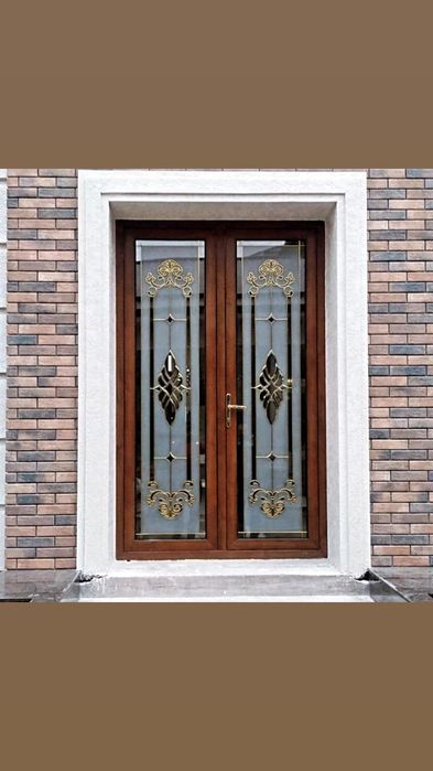 Akfa eshik rom ustanofka qilaman Tamirlash xizmatii ham mavjud