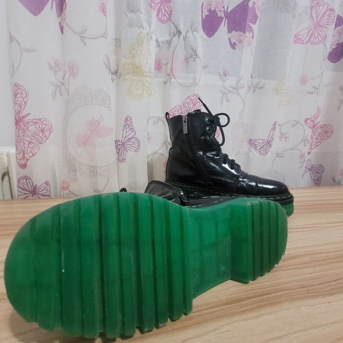 Bocanci negri Flavia Passini, marimea 37