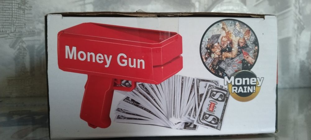Продам новый денежный пистолет