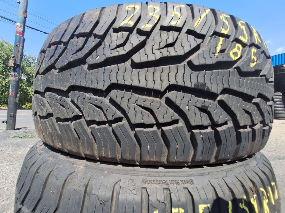 2 anvelope allseasons 235/55r17 Uniroyal dot 2018