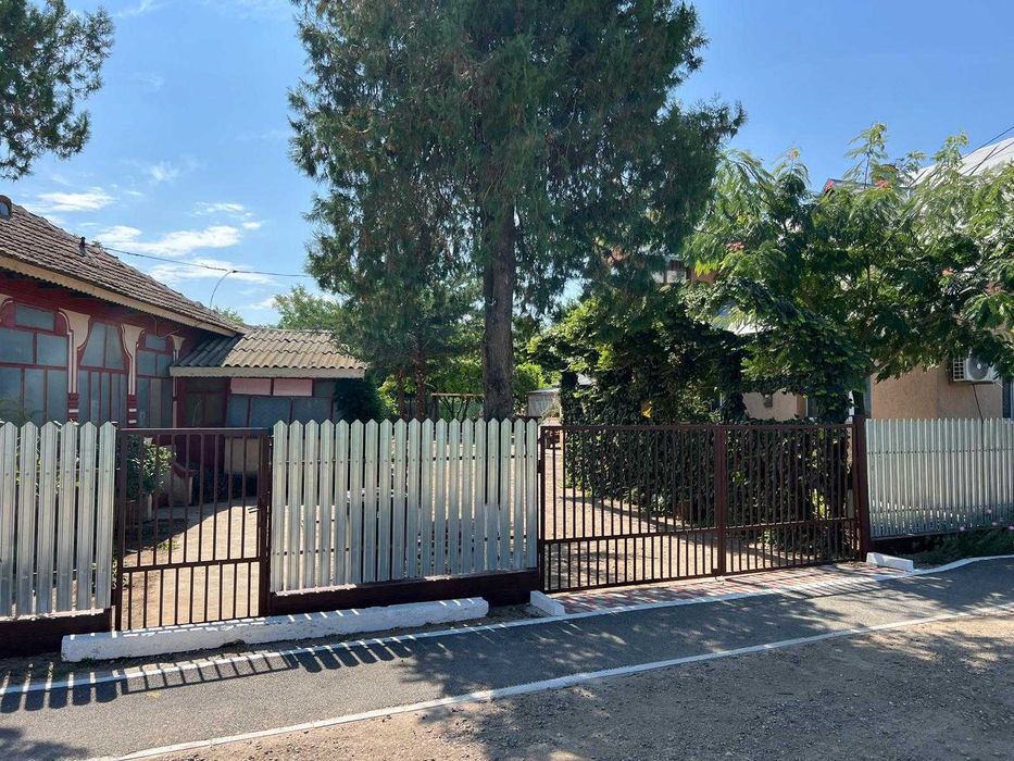 Vand/Schimb-Casa parter+mansarda cu posibilitate de extindere!!