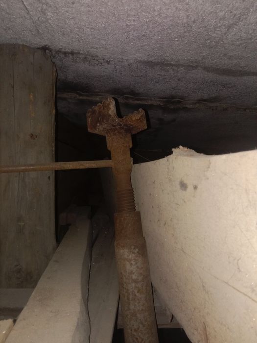 Продаю подпорка шахтерская