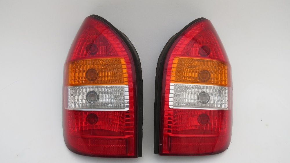 Фарове фар щора Стоп Стопове компютър за Opel Zafira A Опел Зафира А