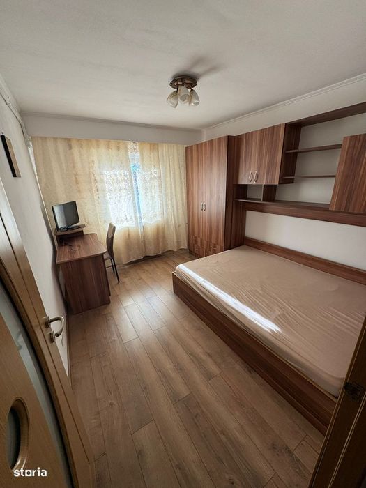 Se inchiriaza apartament 2 camere / Strada Regina Maria