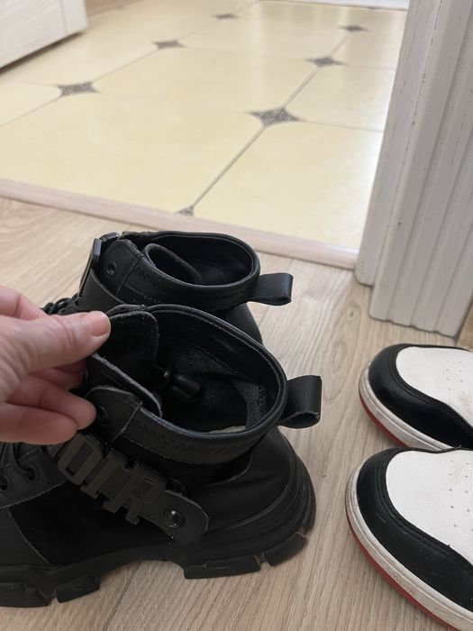 Ботинки срочно 35р