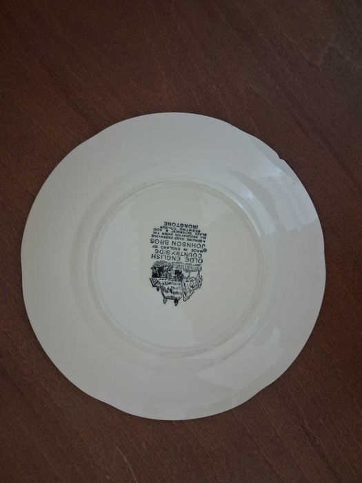 Порцеланов сервиз от Johnson Bros "Olde English Countryside"