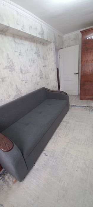 Продам 4× комнатную квартиру