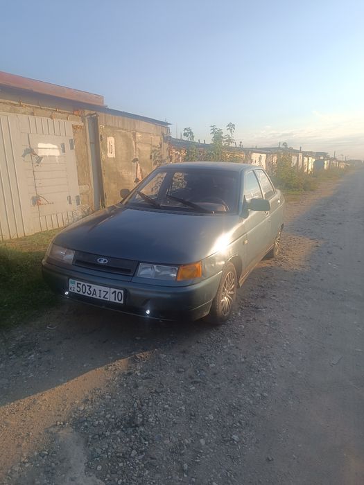 Ваз 2110 продам .