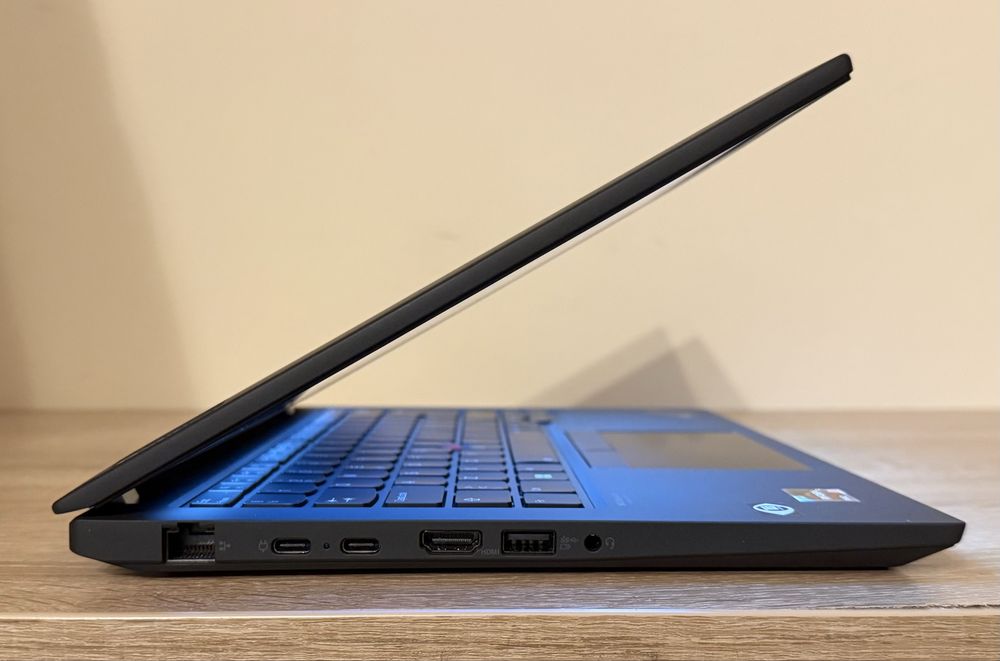 Lenovo Thinkpad T14 Gen3 Ryzen 7 PRO 256 / 512GB LTE - Portabil ! Gen4