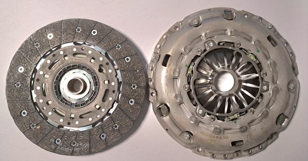 Chit Ambreaj Luk AUDI SEAT SKODA VOLKSWAGEN  Produs Nou Luk  624318034