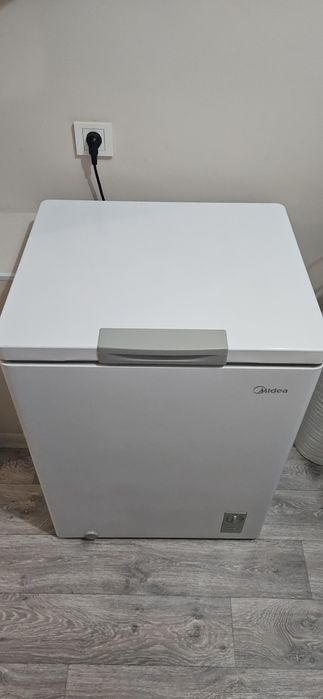 Морозильник Midea