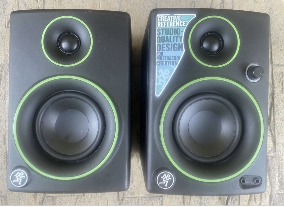 Cerwin-Vega XD3 / Mackie CR3