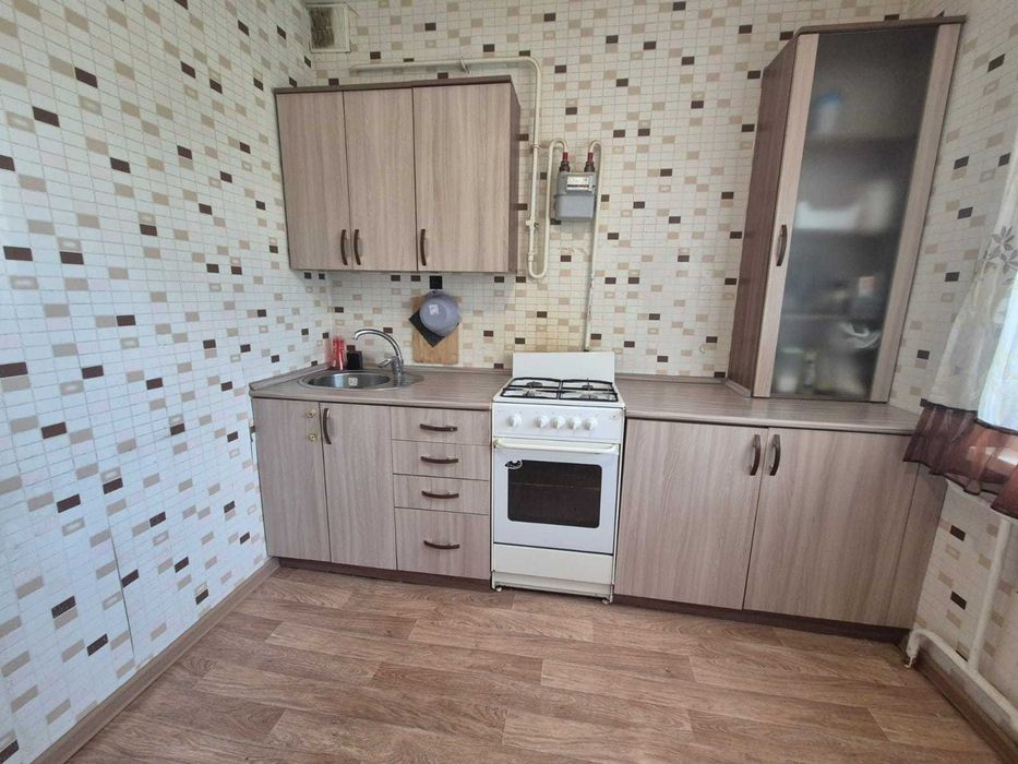 СРОЧНО продам 1 ком в 20 мкр