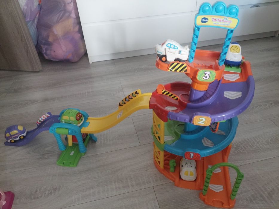 Parcare supraetajata, 1-5 ani, Vtech Tit-Tit Masinute
