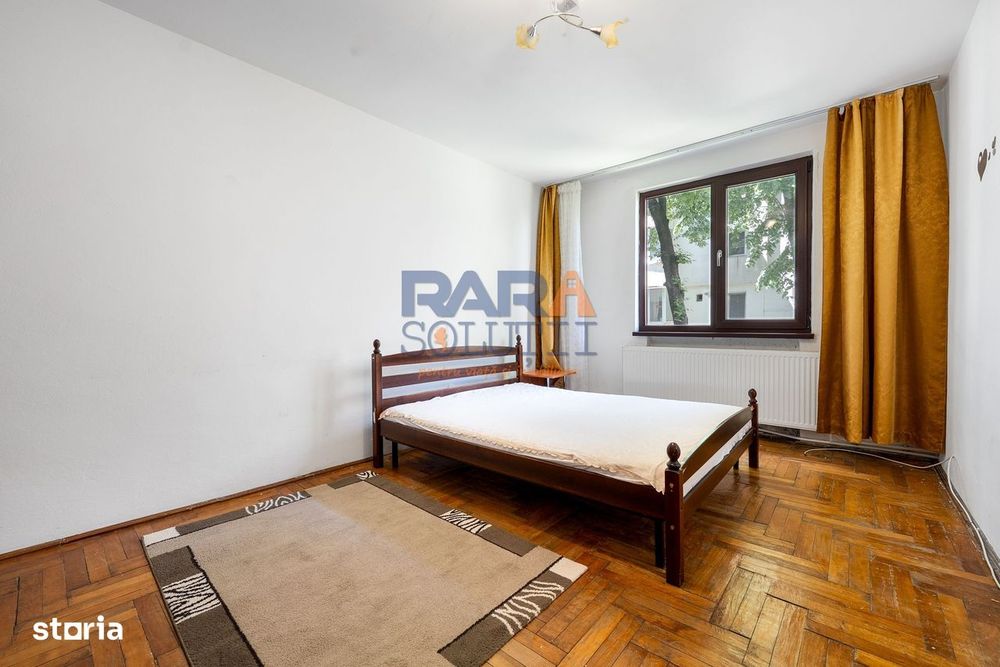 Apartament la etajul 1 - zonă superbă