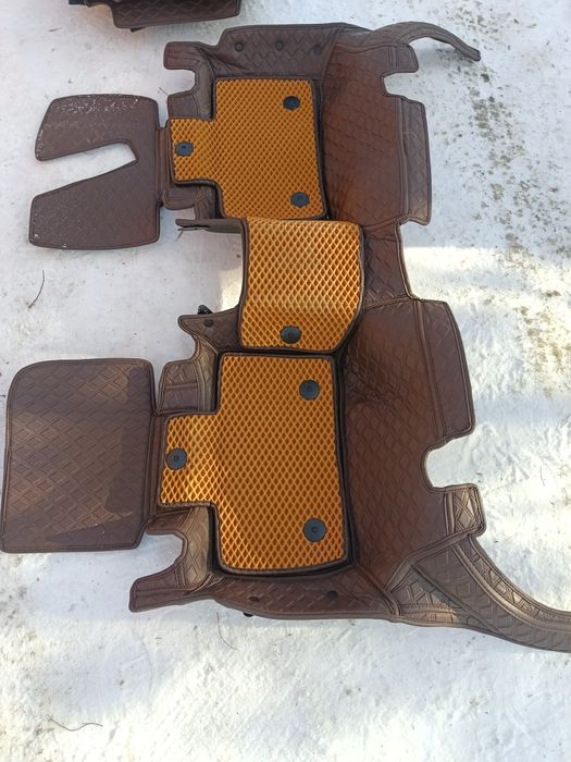 Продам полики chery tiggo 2 pro