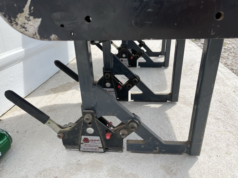 5 броя пътнически седалки Iveco Daily 35 2004