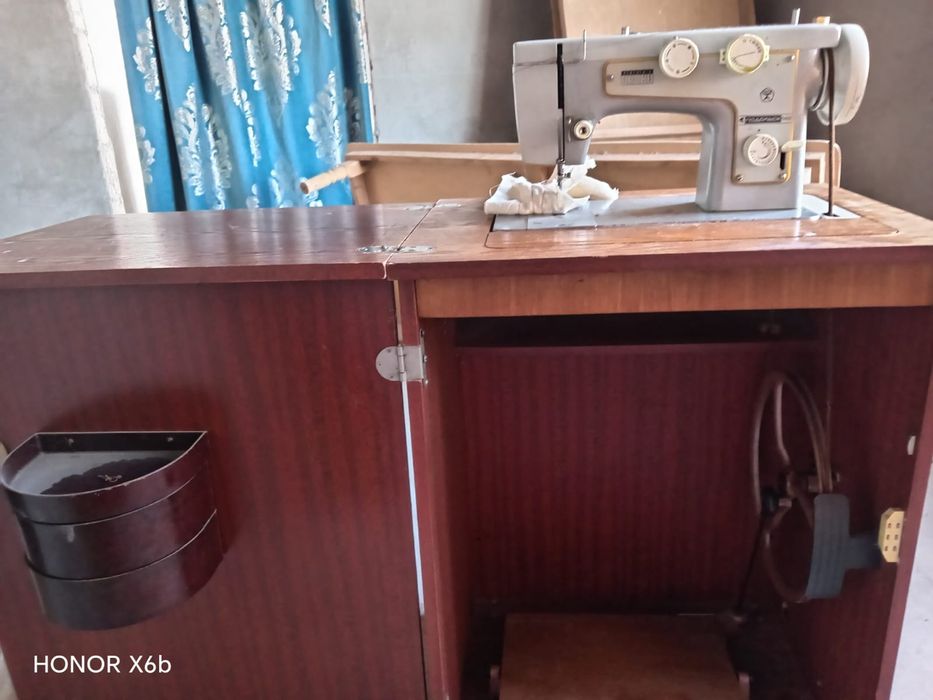 Тігін машина Чайка