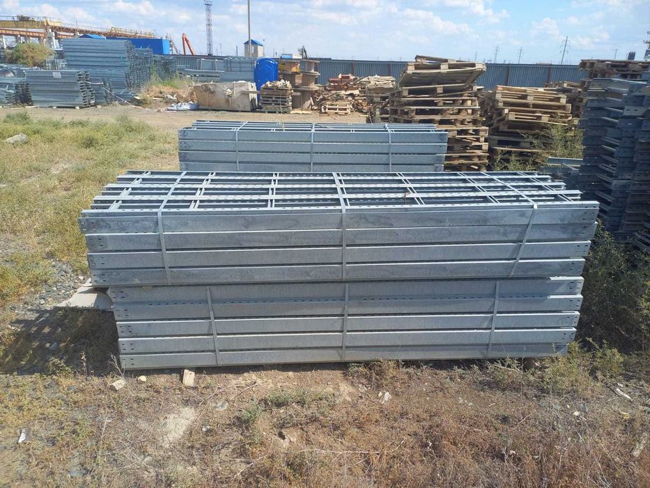 Продам лотки кабельные лестничного типа