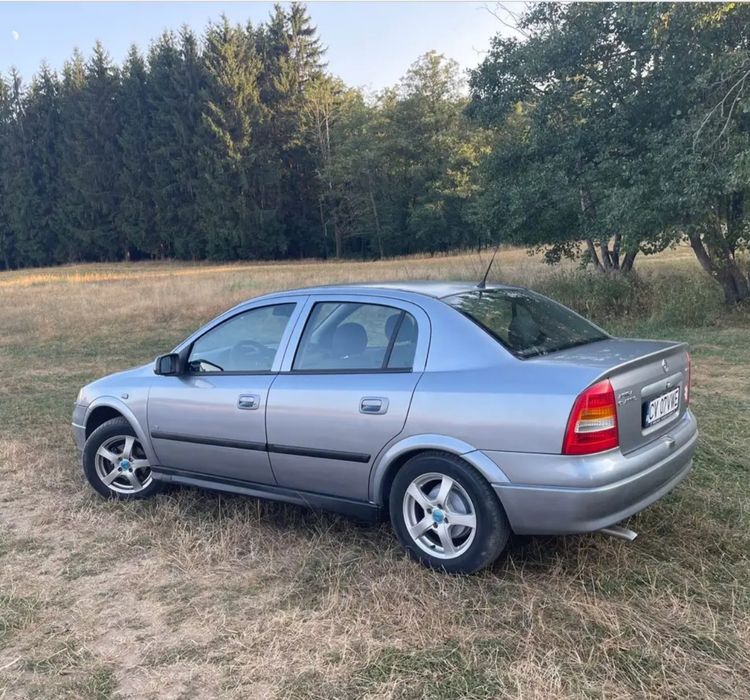 Vând OPEL ASTRA 1.4 benzină
