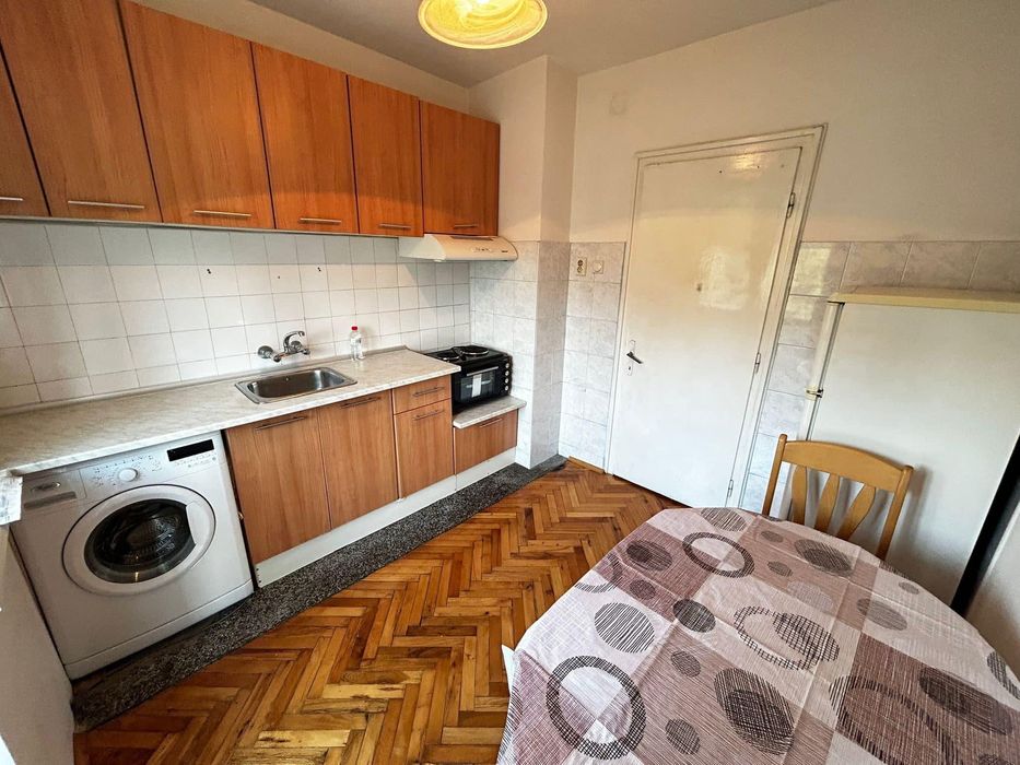 Дава се под наем Двустаен апартамент в Разград, Бели Лом - 65 кв.м за 280.5 € - Снимка #2