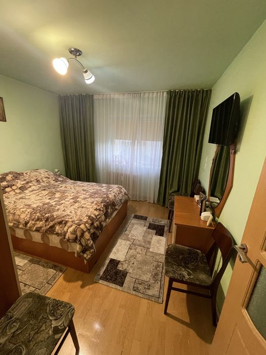 Apartament 3 cam decomandat - Valea Rosie