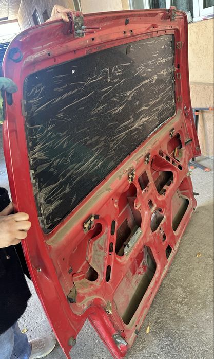 Крышка багажника VW T4