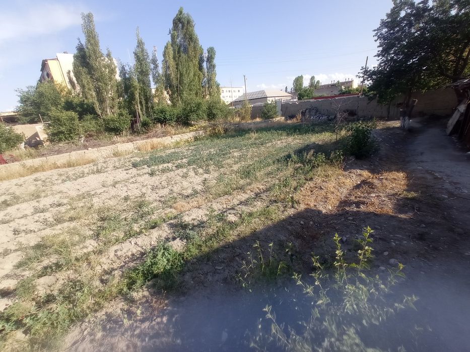 4 сотихлик участка сотилади