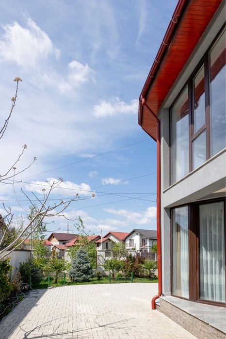 Vilă premium complet mobilată și utilată – Intrarea Nucului 2C (Str. Crenki)