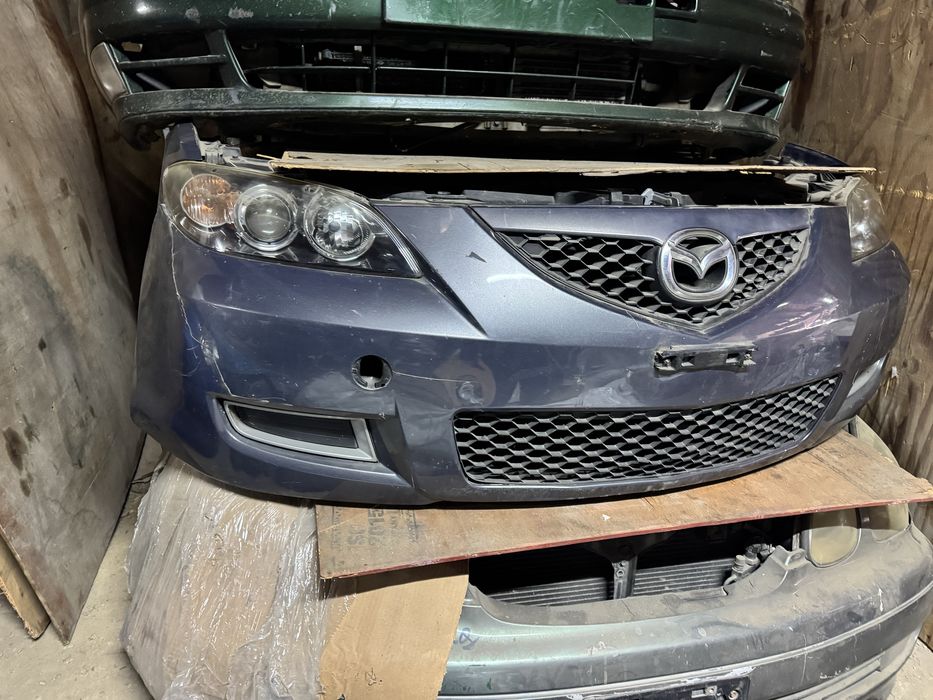 Носкат, перед, морда Mazda 3 BK седан