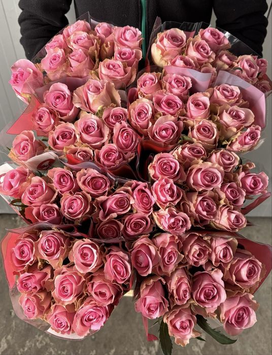 Букет цветов,букет пионов,розы,тюльпаны