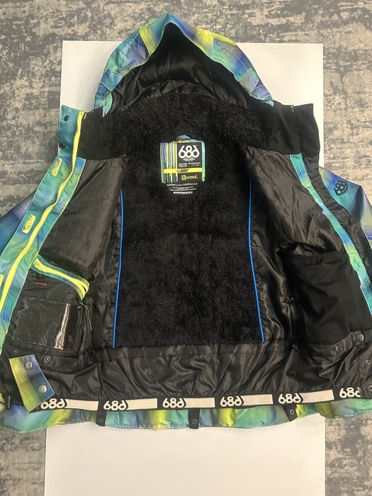 Горнолыжный костюм