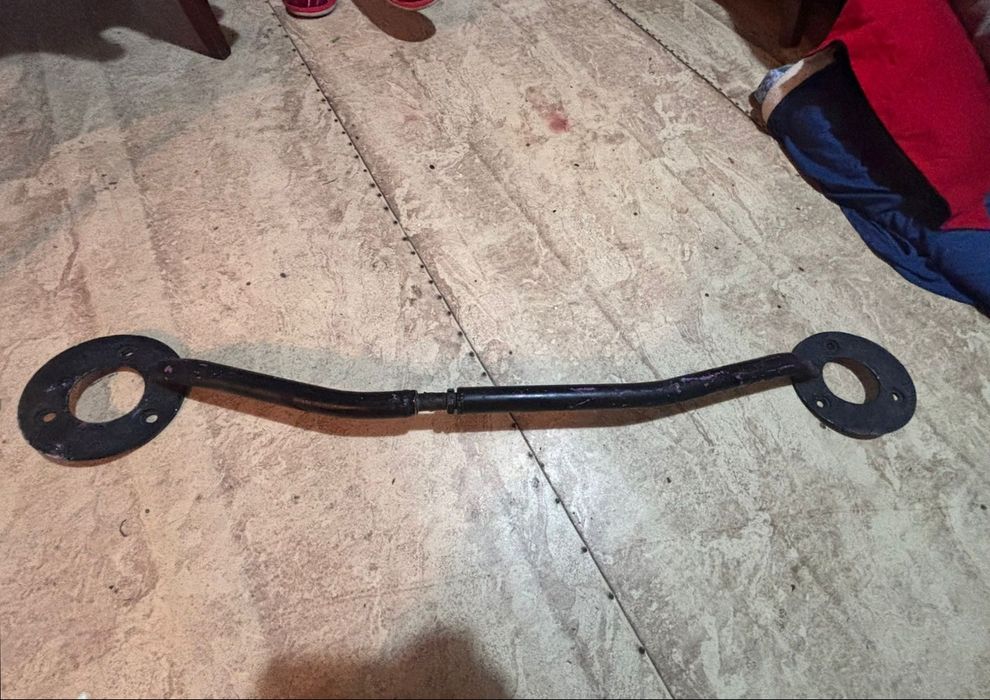 Передняя распорка БМВ е36