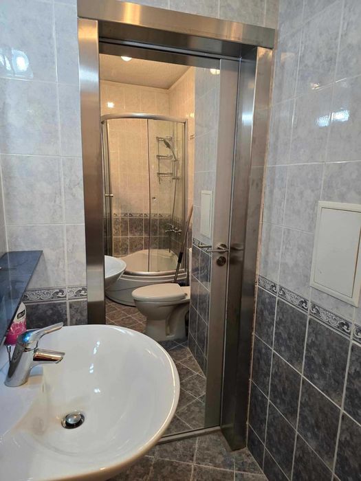 Дава се под наем Двустаен апартамент в София, Манастирски ливади - 74 кв.м за 765 € - Снимка #5