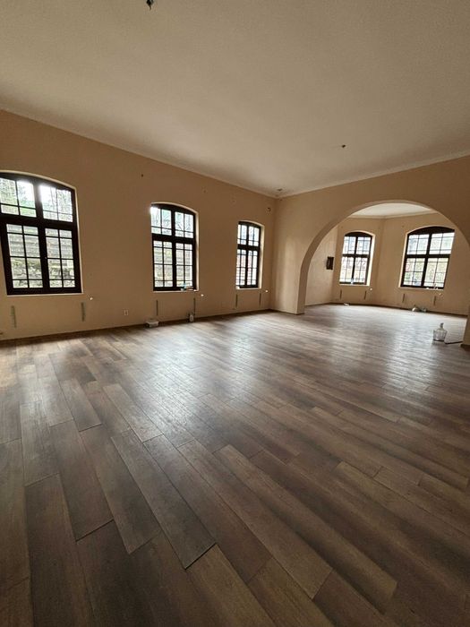 Spatiu pt restaurant de inchiriat - langa Castelul Peles