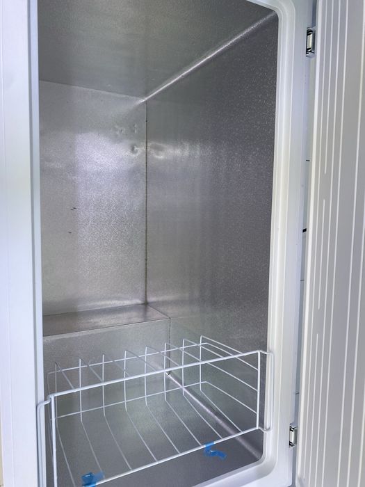 моразильник Ava.