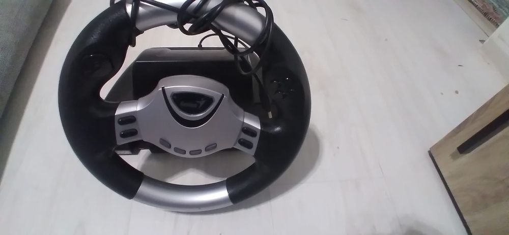 Steering wheel genius pentru pc/ps3