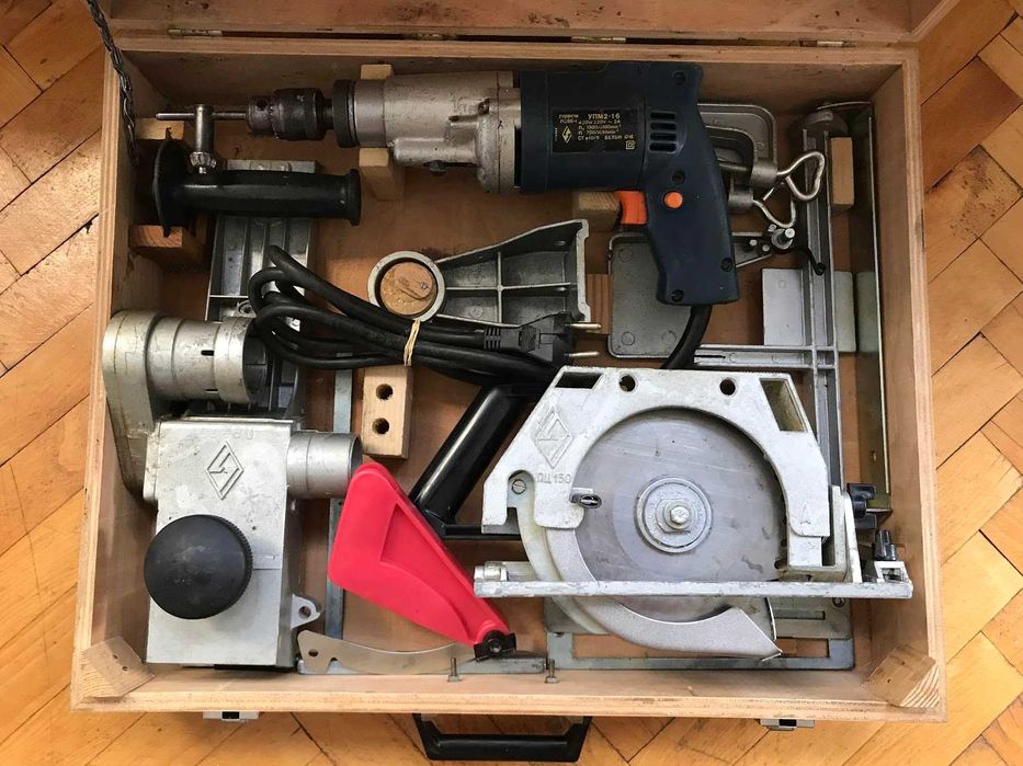 Работещи перфоратори и бормашини  AEG BH 22 XE Made in Germany. 670w