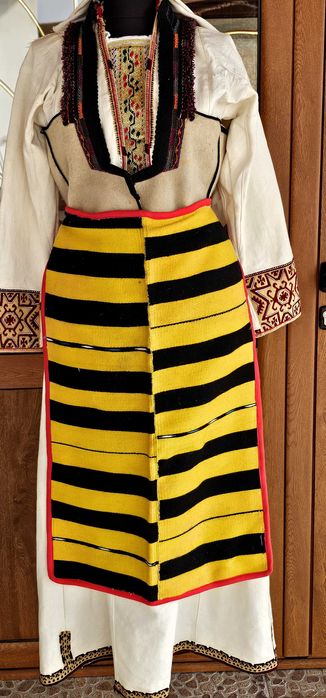 Македонска носия