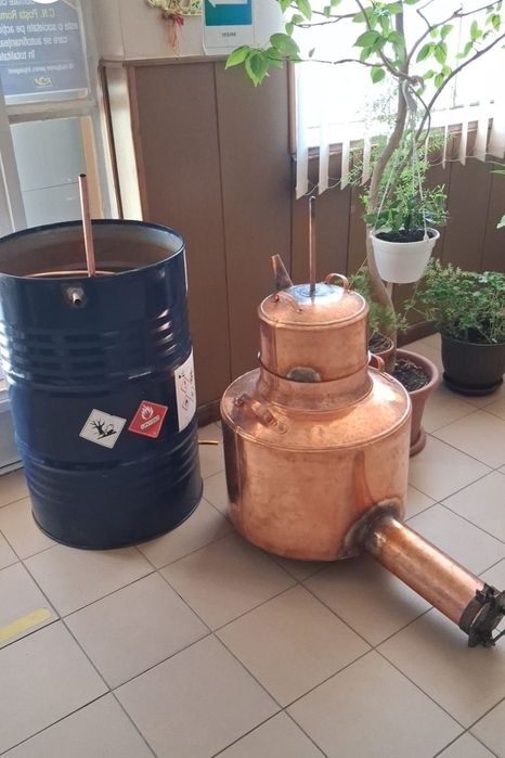 Cazane de făcut tucia ofer garanție si factura