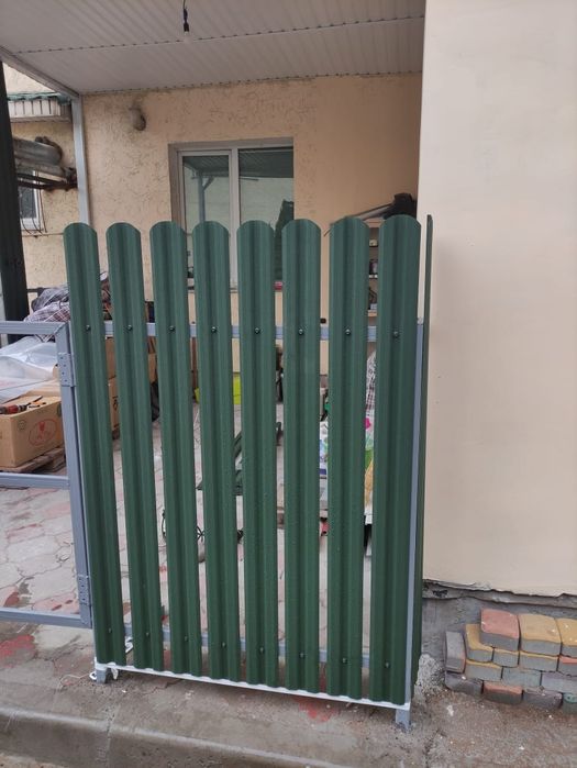 Продаётся евро штакетники